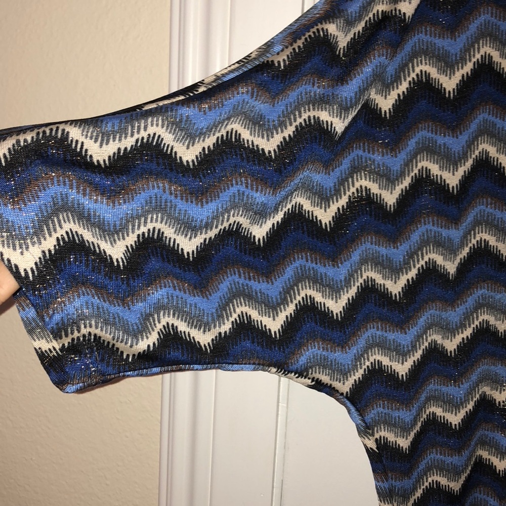 New Direction size Lg short sleeved top - Picture 3 of 5